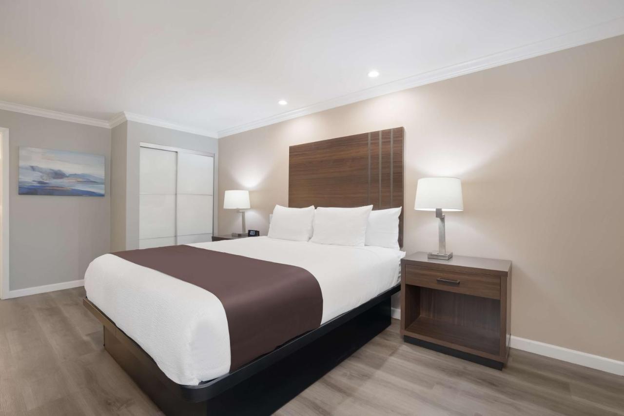 Surestay Plus Hotel By Best Western Upland - Ontario North Exterior foto